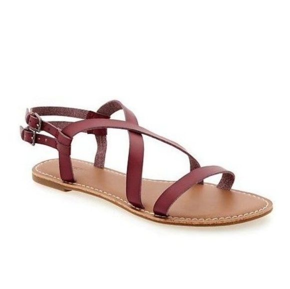 Old Navy Vegan Leather Double Buckle Strap Sandals - Picture 2 of 5
